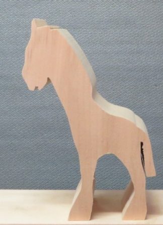 Cutout Basswood Gussie Giraffe 3 1⁄2" L x 5" H