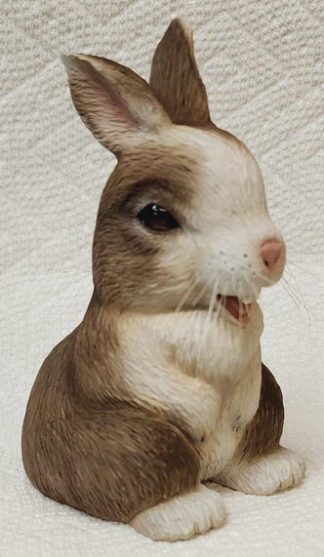 Cute Bunny 5 1/4" tupelo Roughout